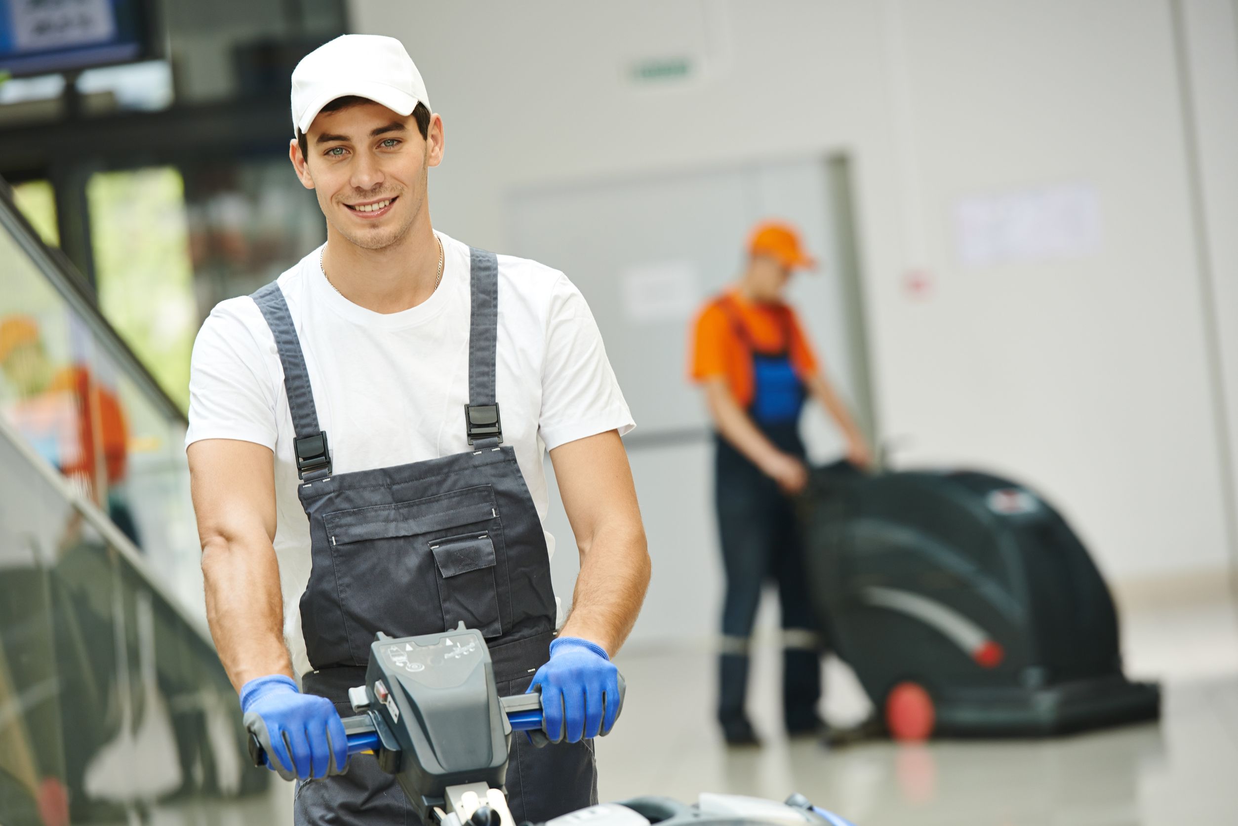 Creating Cleaner Workspaces: The Rising Demand For Commercial Cleaning in St. Louis, MO