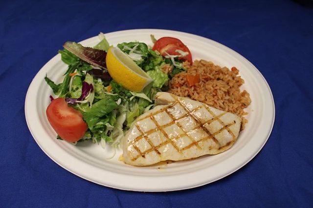 A Delicious Ono Salad in Oceanside, CA Starts with Fish That Is as Fresh as Possible