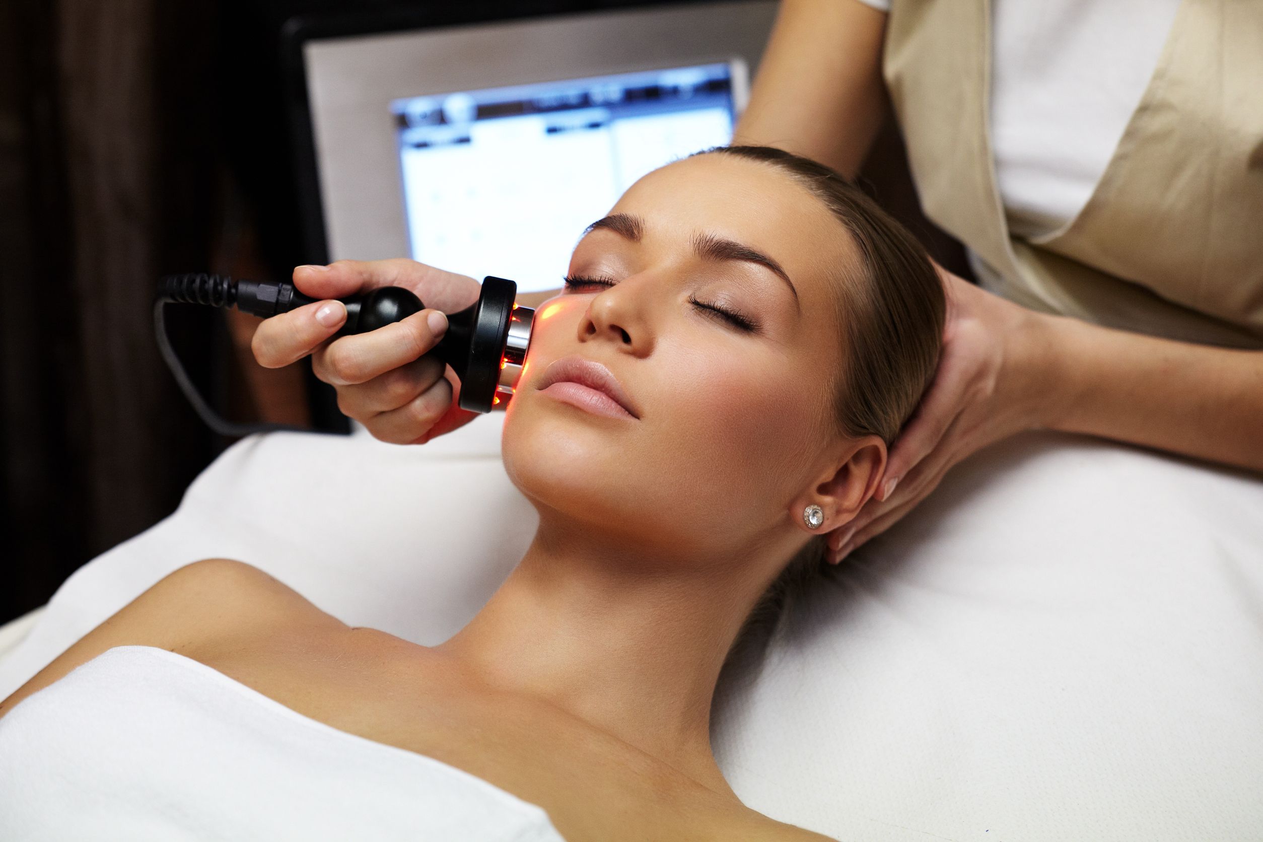 Reasons To Try New Facial Spa In Jamestown NC For Acne Problems