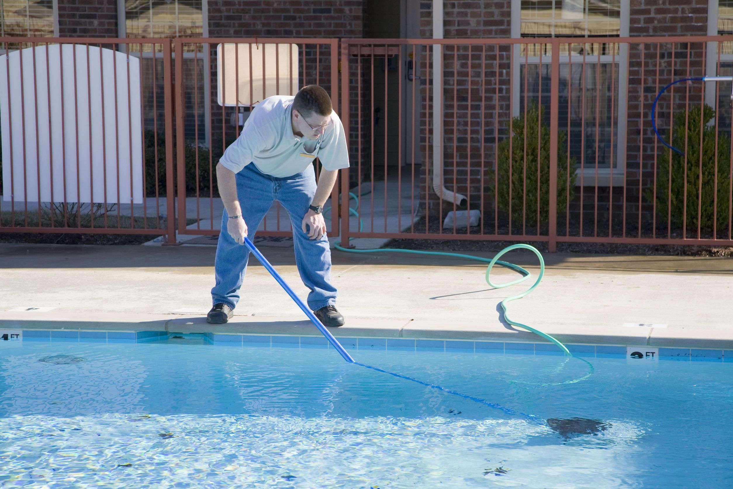 Why Invest in Professional Commercial Pool Service Temecula CA?